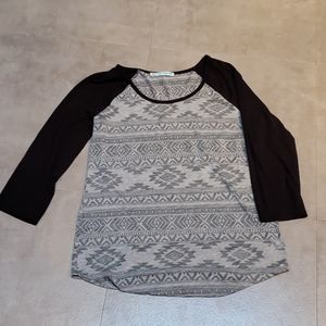 Maurices 3/4 length t-shirt